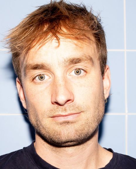 ZOP 1600 Ron Van Zalmsaus Een Beetje Vies Met Z'n Drieën (C) Marjolein Van Damme